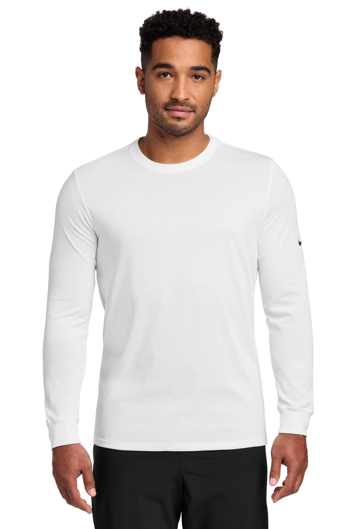 Nike Nike Dri-FIT Cotton/Poly Long Sleeve Tee. NKBQ5230