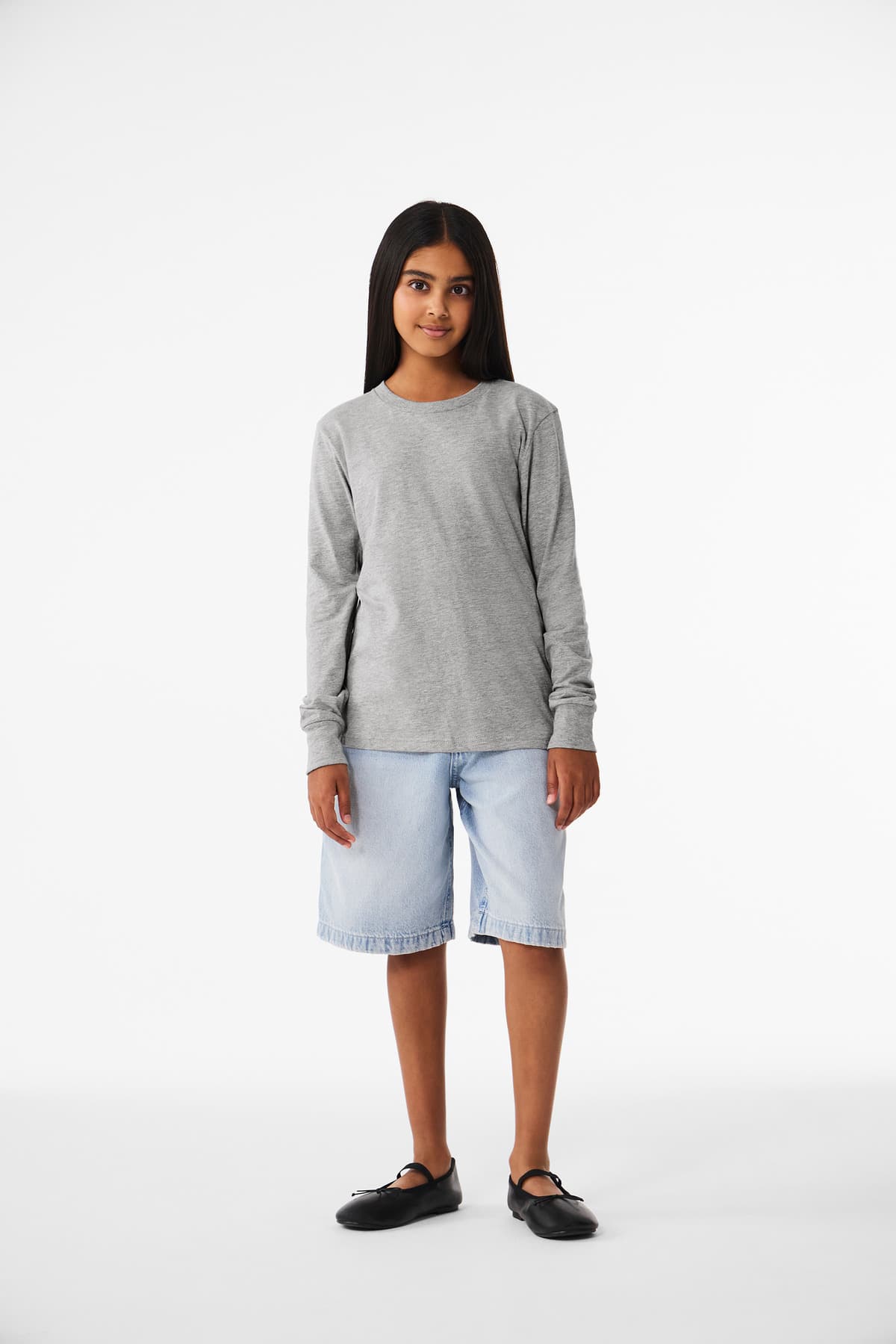 Bella + Canvas BELLA+CANVAS Youth Heather CVC Long Sleeve Tee BC3501YCVC in Athletic Heather