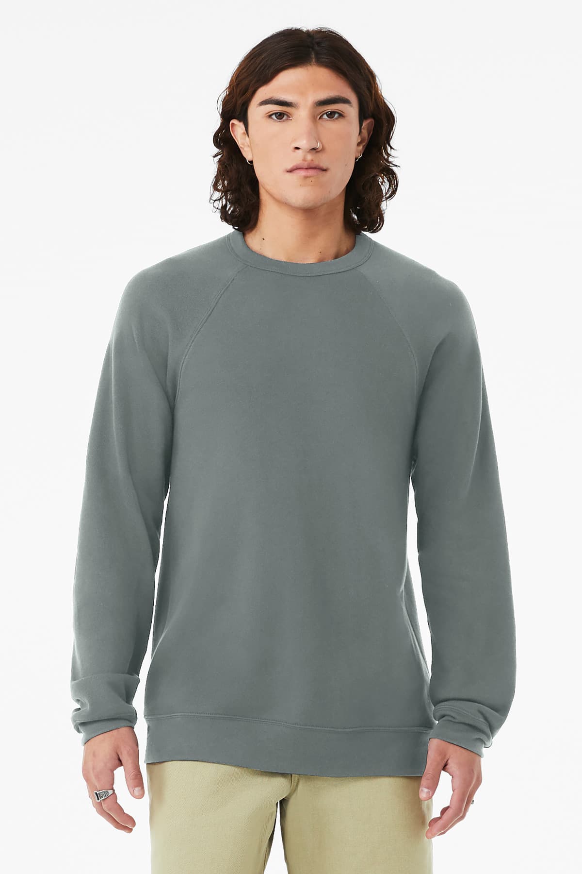 Bella + Canvas BELLA+CANVAS Unisex Sponge Fleece Raglan Sweatshirt. BC3901